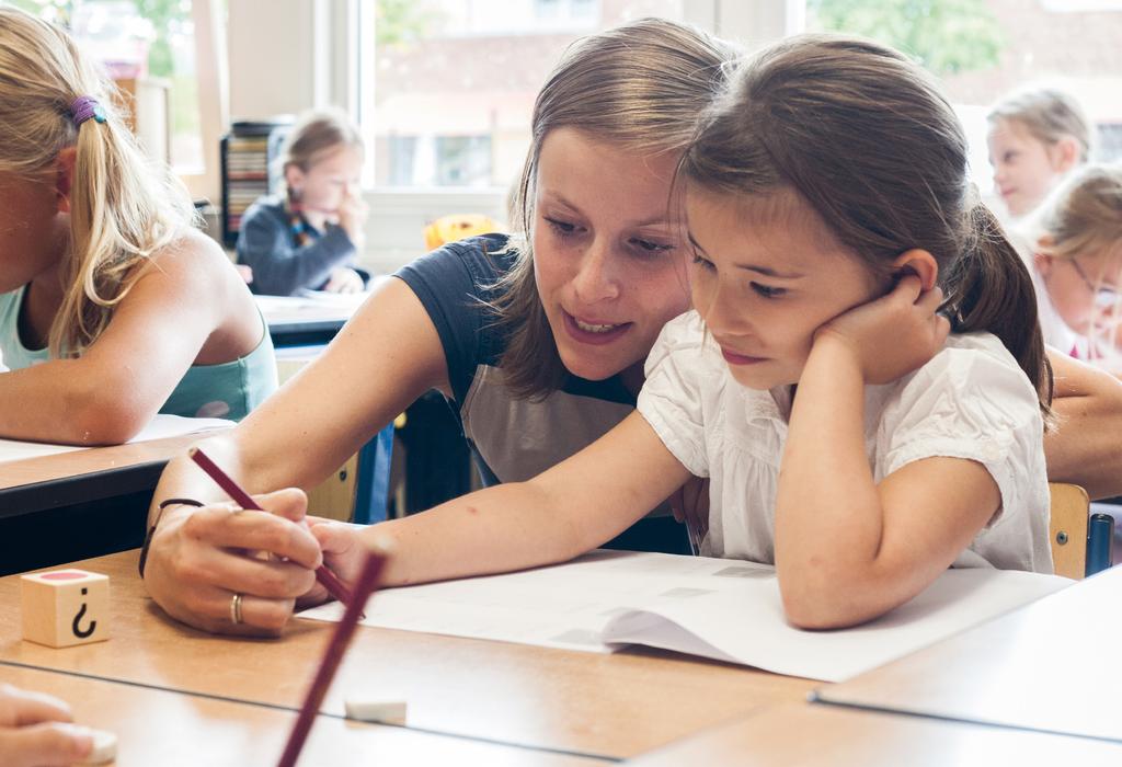 JAARVERSLAG 2016 Stichting Arbeidsmarktplatform Primair Onderwijs