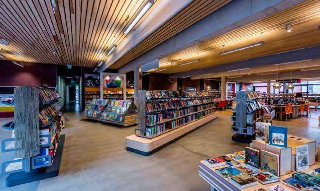 Organisatieschema van vier Taalhuizen Bibliotheek Zoetermeer vier spreekuren in de week bij het Taalhuis binnenlopen voor vragen en advies over het