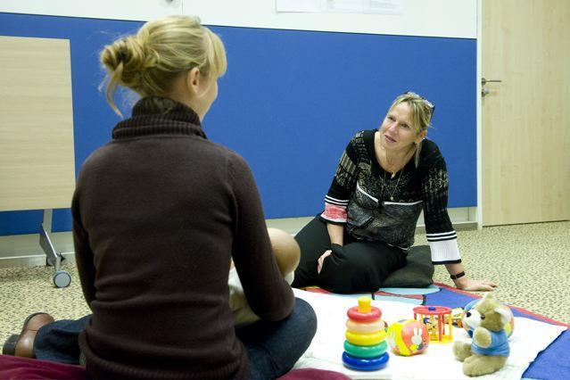 IMH als perspectief voor behandeling Wat staat een optimale ouder-kindrelatie in de weg (kind-, ouder-, omgevingsfactoren).