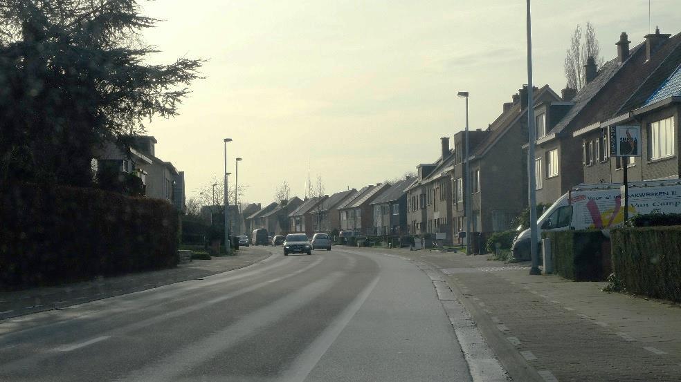 Positieve punten Zuidelijk deel Gentstraat heeft verhoogd fietspad in klinkers Smal fietspad Positieve punten