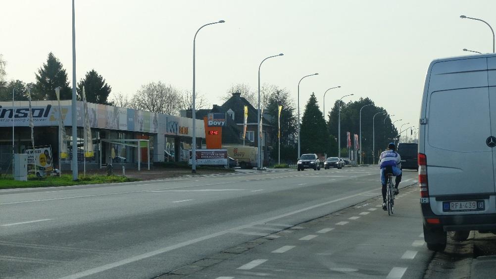 Segment OR17 N70 Segment OR18 Eeckhoornstraat Zwakke punten Gelijkgrondse fietspaden bij een snelheidsregime