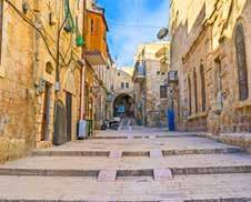 Zicht op Jeruzalem Via Dolorosa Waterval Ein Gedi 9-daagse rondreis Israël van 30 april t/m 8 mei 2018 Deze mooie rondreis door Israël voert ons naar de bekende Bijbelse