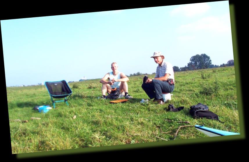 lichte verbetering op en gaande de tijd zien we steeds meer contouren van de stad aan de overkant van de IJssel. Een aantal 80 km-vaarders is dan uit teleurstelling al afgehaakt.