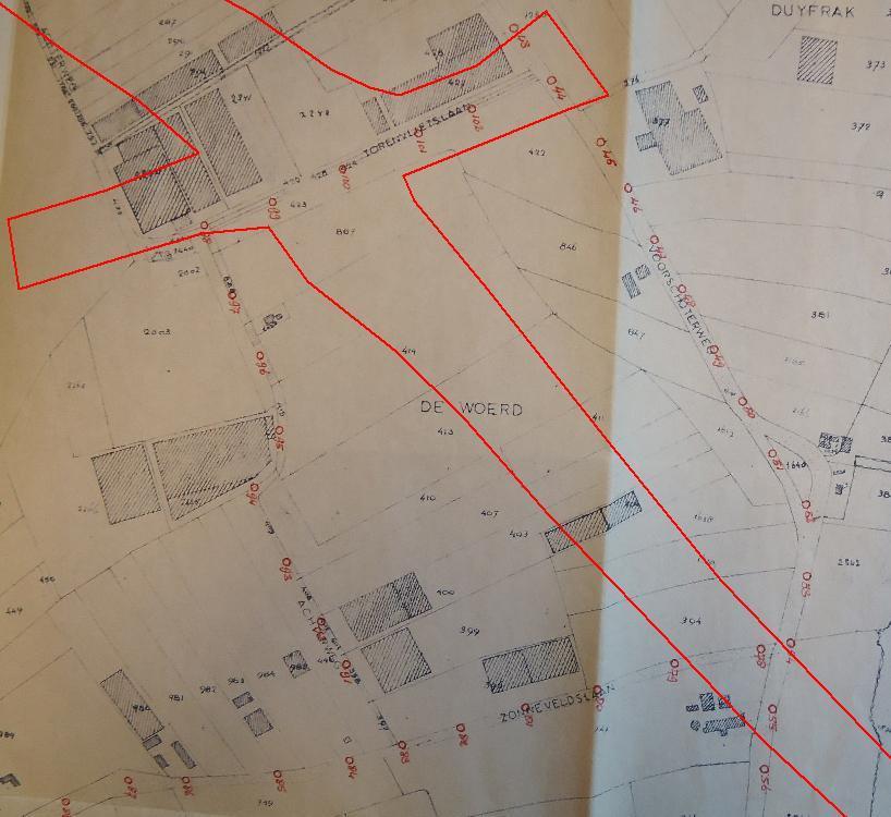 Op een gemeentelijk kaart uit 1969 zijn alle straatlantaarns binnen de gemeente Valkenburg weergegeven. Een deel van deze lantaarns was gesitueerd binnen het huidige onderzoeksgebied.