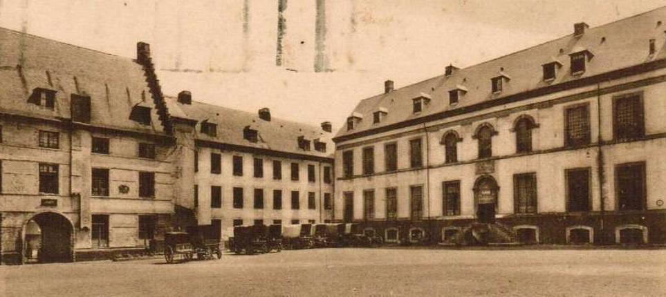 Er werd in 1965 een nieuw museum (stedelijk schoolmuseum Michel Thiery) gemaakt in een vleugel van de St Pietersabdij.