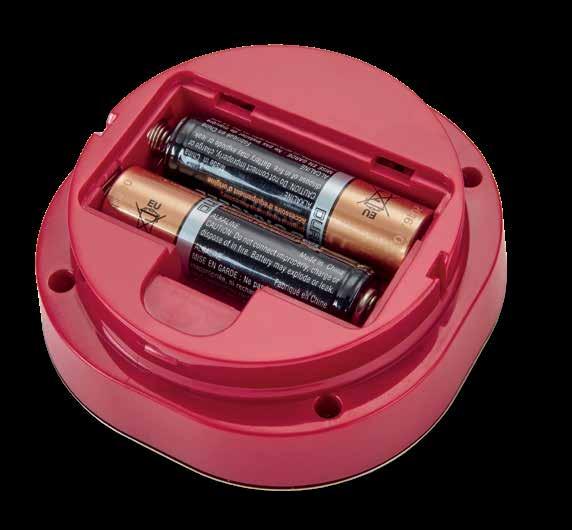 3 2 - AA Plaats de twee AA-batterijen die worden meegeleverd bij uw igrill 2. WAARSCHUWING: Batterijen weggooien!