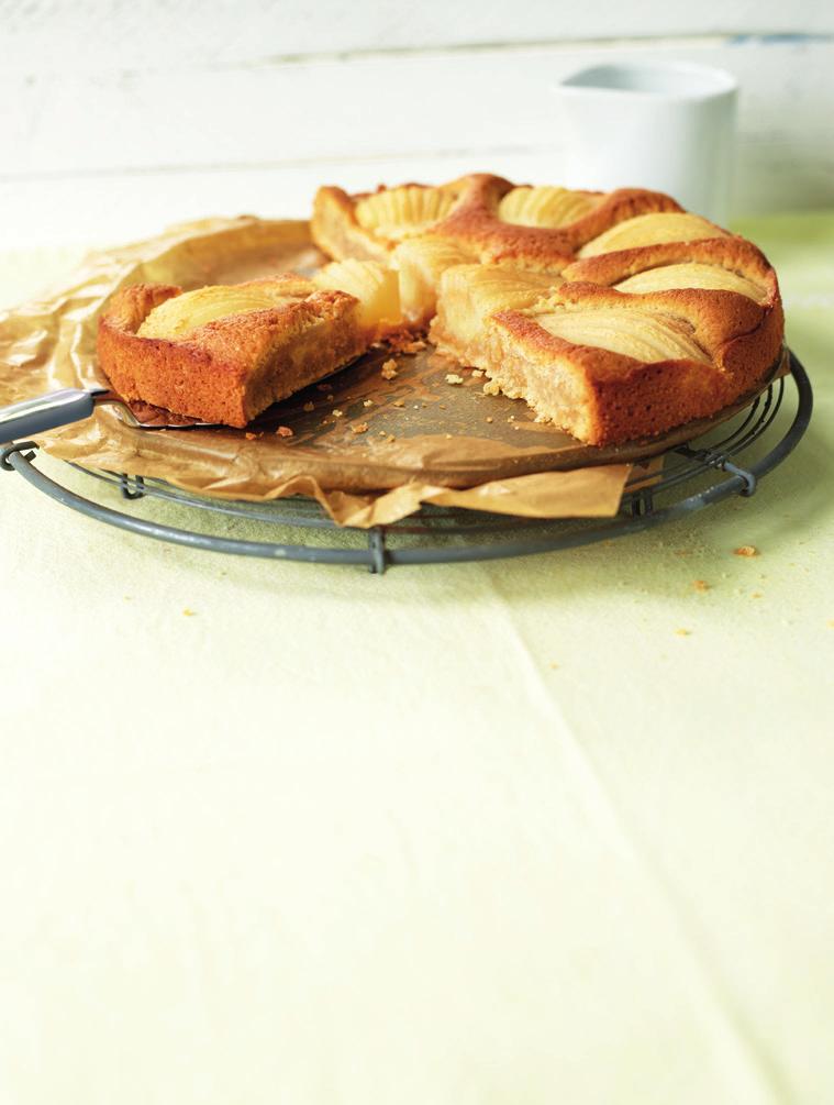 TM Cake & taart Peren-kaneeltaar t 6 SmartPoints waarden Bereidingstijd: 70 minuten Vegetarisch Verwarm de oven voor op 200 C. Klop de boter met suiker en vanillearoma schuimig.