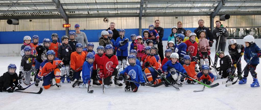 IJshockeyschool, de cijfers De IJshockeyschool was dit seizoen zeer succesvol. In totaal 45 vaste leden van 4 t/m 9 jaar zorgden voor een gezellige drukte op de zaterdagen.