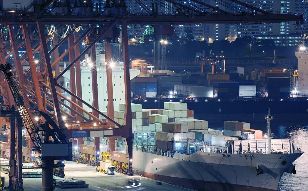 Dienstverlening douane onder druk Bedrijven die im- en exporteren moeten verplicht aangifte doen bij in- en uitvoer uit landen buiten de EU en hebben daardoor te maken met de douane.