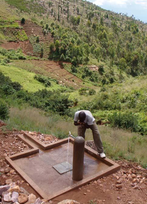 PROTOS in het Zuiden 15 Centraal-Afrika: Burundi Rwanda Oeganda DR Congo Interventielanden Rwanda, Burundi, DRC (Kivu) Oeganda, DRC (Ituri) Coördinatie Regionale ondersteuningscel te Kigali (Rwanda)
