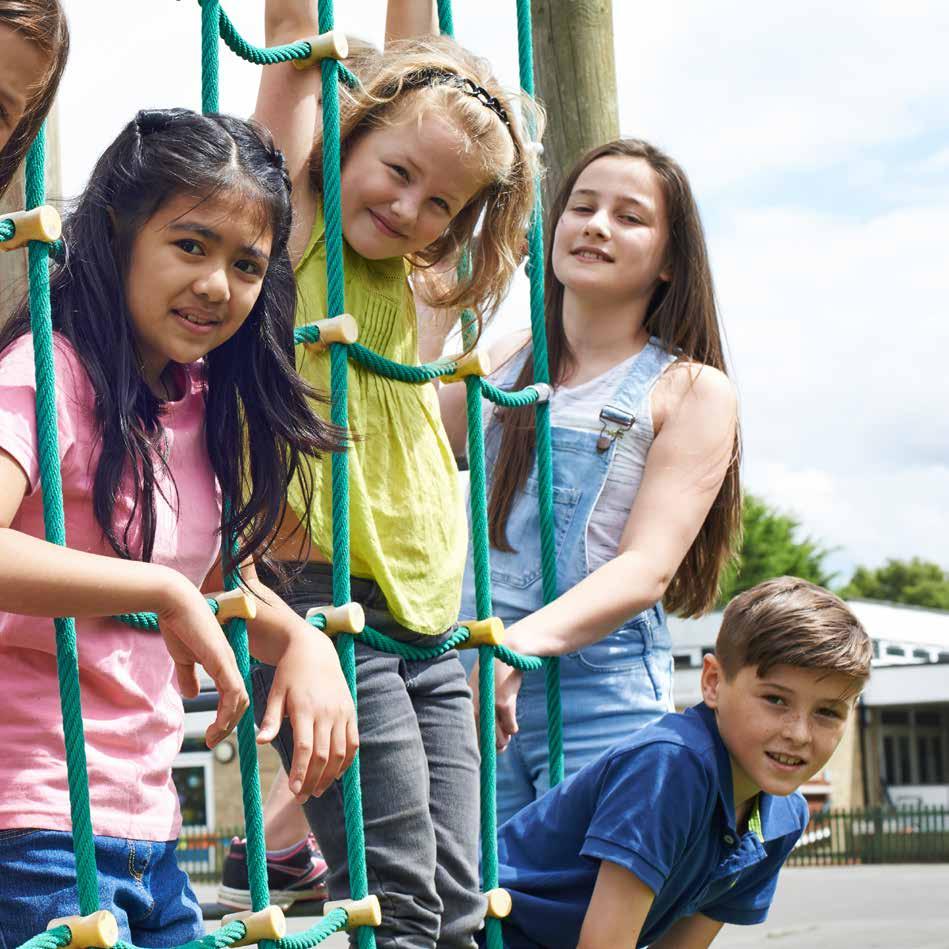 Een aantal onderwerpen van de lessen voor groep 7 en groep 8 Gedragscode online negatieve groepsdruk Frustratie of uitdaging? hebben! Verleg je grenzen!