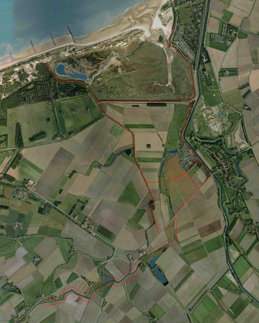 Figuur 3-2: Situering van het projectgebied op de luchtfoto (Bron: Vlaanderen: Orthofoto's,