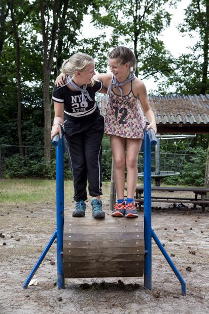 OMNISPORTKAMP - LAGER ONDERWIJS Tijdens het omnisportkamp krijg je een brede waaier van sport- en spelactiviteiten in en rond de gemeentelijke sporthal in Veerle.