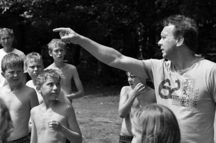 CONTACTEN MET DE SCHOOL De school onderhoudt op verschillende manieren contact met de ouders van onze leerlingen.