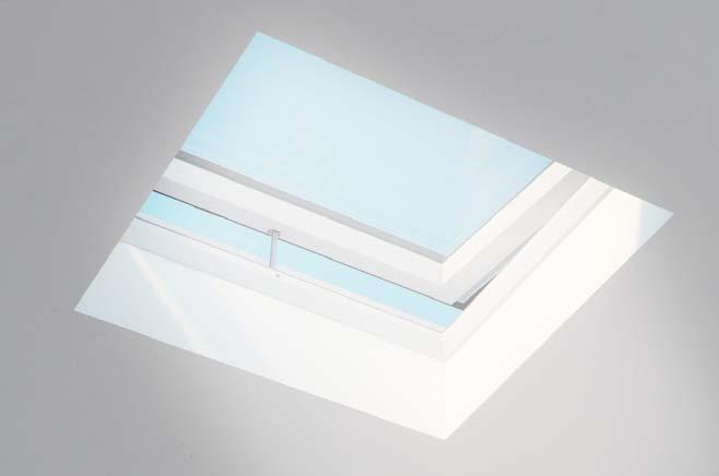 Deze past perfect om het raam, is snel te plaatsen en geschikt voor daken van bitumen, EPDM, PVC* en kunststof. * Neem voor toepassing van het EPDM-manchet op PVC-daken contact met ons op.