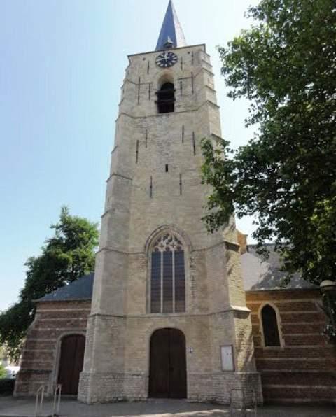 bibliotheek, een jeugdhuis.