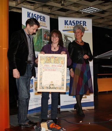 Rechts: Combinatie Goorden- Hermsen wint de Giesbersprijs op de Champion Show januari 2010 in Utrecht. Foto: AE.