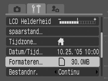 Een geheugenkaart formatteren U moet een nieuwe geheugenkaart of een geheugenkaart waarvan u alle beelden en andere gegevens wilt wissen, altijd formatteren.