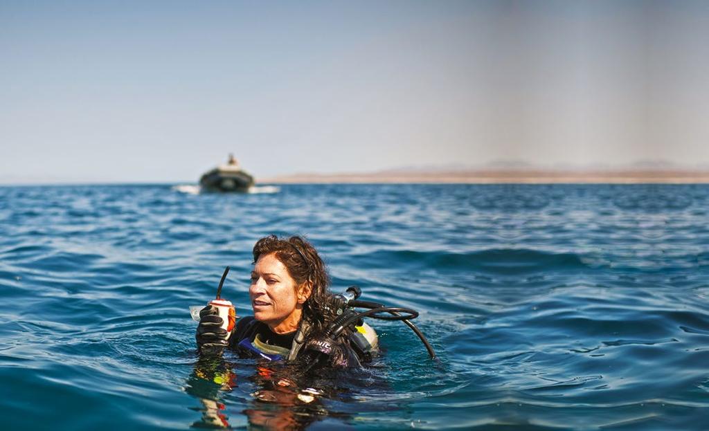 Als de PLB ook een ingebouwde GPS heeft, biedt het de reddingsdiensten de mogelijkheid om een duiker te lokaliseren tot op +/- 60 meter nauwkeurig.
