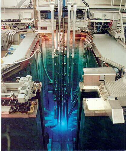 Kernreactor voor onderzoek Jan Leen Kloosterman 15 Energie uit olie, gas of uranium.
