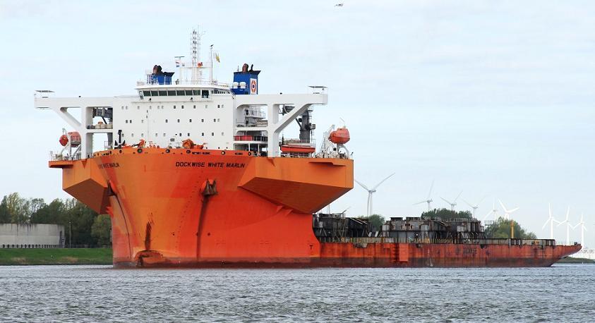 DOCKWISE WHITE MARLIN, IMO 9670224, Heavy Load Carrier. Gebouwd 2015, Guangzhou Shipyard International Co. Ltd., Guangzhou (11130007). 51.065 GT, 15.320 NT, 72.148 DWT.