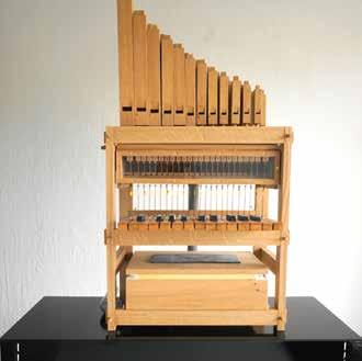 Orgelkids Doe-orgel 250 GROTE In 2018 wordt niet alleen het 250-jarig bestaan van de Grote Kerkzaal van de Evangelische Broedergemeente gevierd, maar ook het 135-jarig bestaan van het prachtige orgel