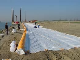 Dit proces zal blijven plaatsvinden zolang er wateruitwisseling gebeurt tussen de inham en de Schelde.