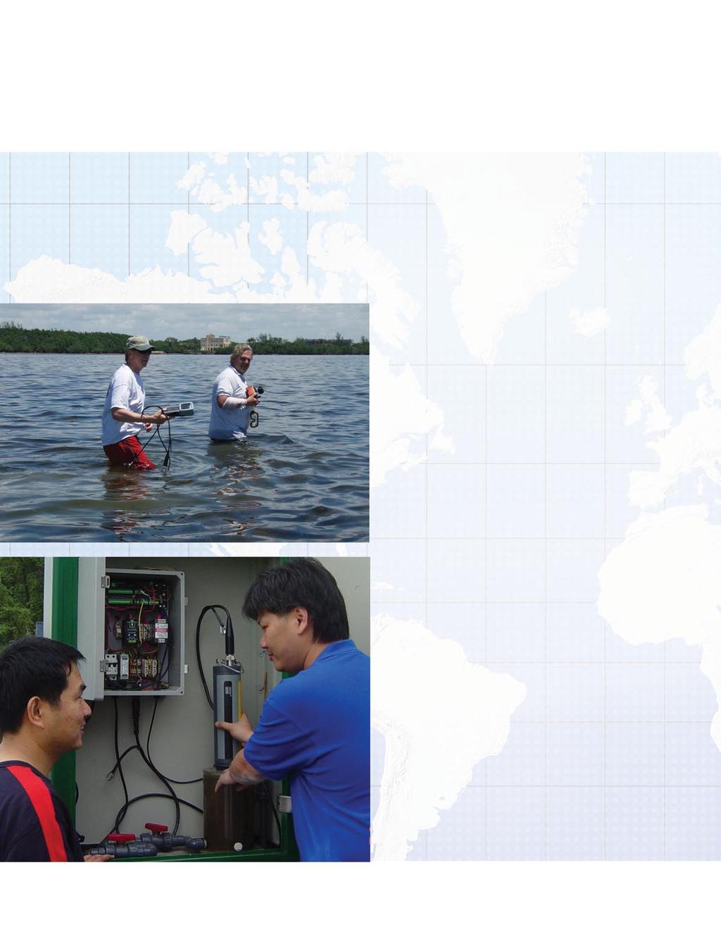 Top photo: Mike Lizotte (left), YSI s US applications specialist, takes oxygen measurements to spot check sensor performance on a submerged monitoring platform in Biscayne Bay, Florida.