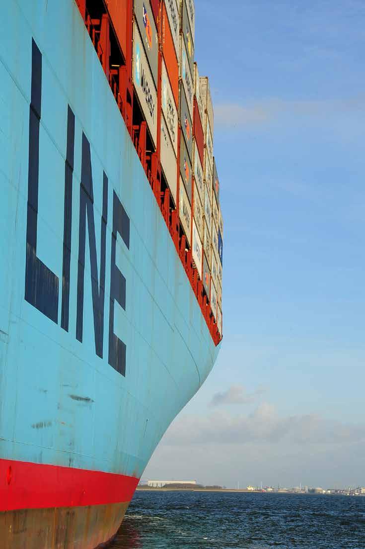 1 JUNI 2017 - Nieuwe scheepvaartroutes op de Noordzee De Noordzee is met duizend vaarbewegingen per dag één van de drukst bevaren zeeën ter wereld.