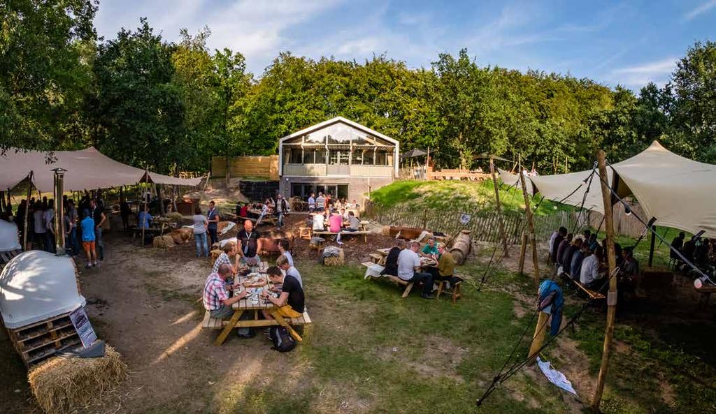 buitenfestival 19,- p.p.* (vanaf 50 pers.) laat je gasten lekker zelf kiezen wat ze willen eten.