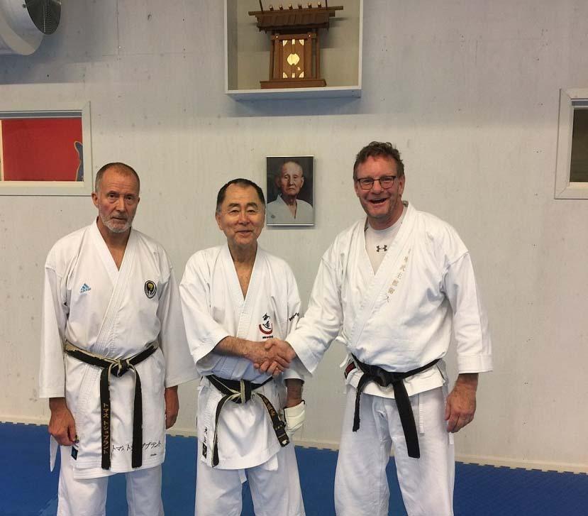 Ik zal mij eerst even voorstellen. Mijn naam is Wim Stroet en ben als leraar Ju Jitsu/Tai Jitsu verbonden aan Sportinstituut Frits van der Werff in Hoorn.