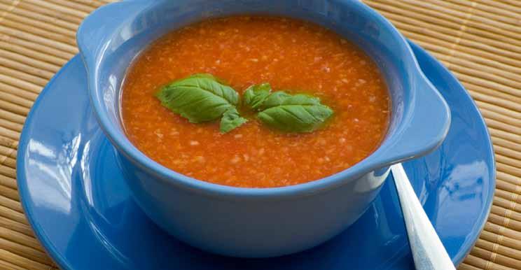 WEEK 2 WOENSDAG Aanvalsfase: 3 dagen Gazpacho (koude tomatensoep) ½ komkommer 4 tomaten (neem mooie rijpe, bijvoorbeeld tasty tom) ½ rode paprika 1 sjalotje 1 teentje knoflook 1 eetlepel