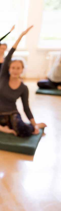 Saswitha Opleiding voor Yoga en Wijsbegeerte 5 Saswitha Yoga Saswitha Yoga is een vorm van hatha yoga die uitgaat van de eenheid van lichaam en bewustzijn waarbij de adem de verbinding vormt.