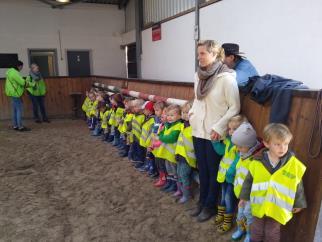 brachten een bezoek aan de dieren van Vibo de Brem in Oud-Turnhout.