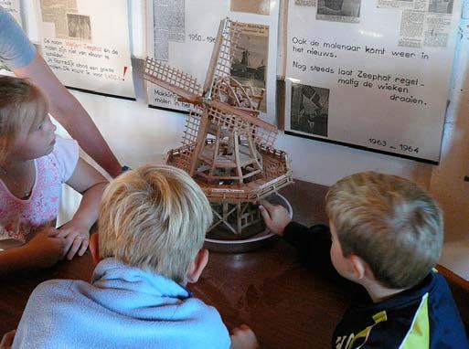 Museum Oold Ark en korenmolen de Weyert in Makkinga zijn de