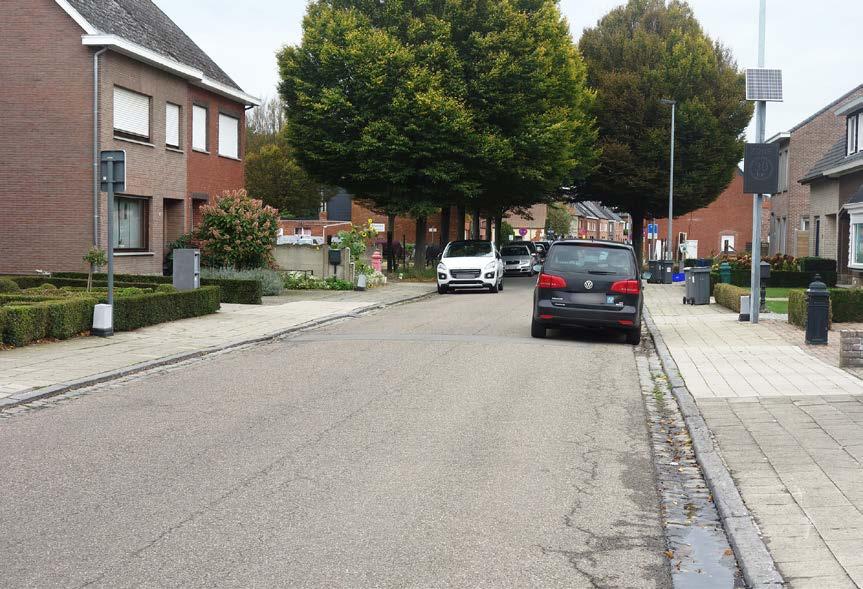 Als fietser heb je dus voorrang op de autobestuurders en fietsers die van links uit de Schoetersstraat komen. Wees echter op je hoede en zoek oogcontact met de bestuurders vooraleer je rechts afslaat!