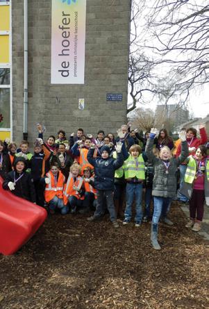 Doelgroepen Basisonderwijs Alle basisscholen in de Westelijke Mijnstreek hebben in mei een actueel aanbod van lesmaterialen ontvangen rondom de thema s natuur, water, energie, voedsel/grondstoffen.