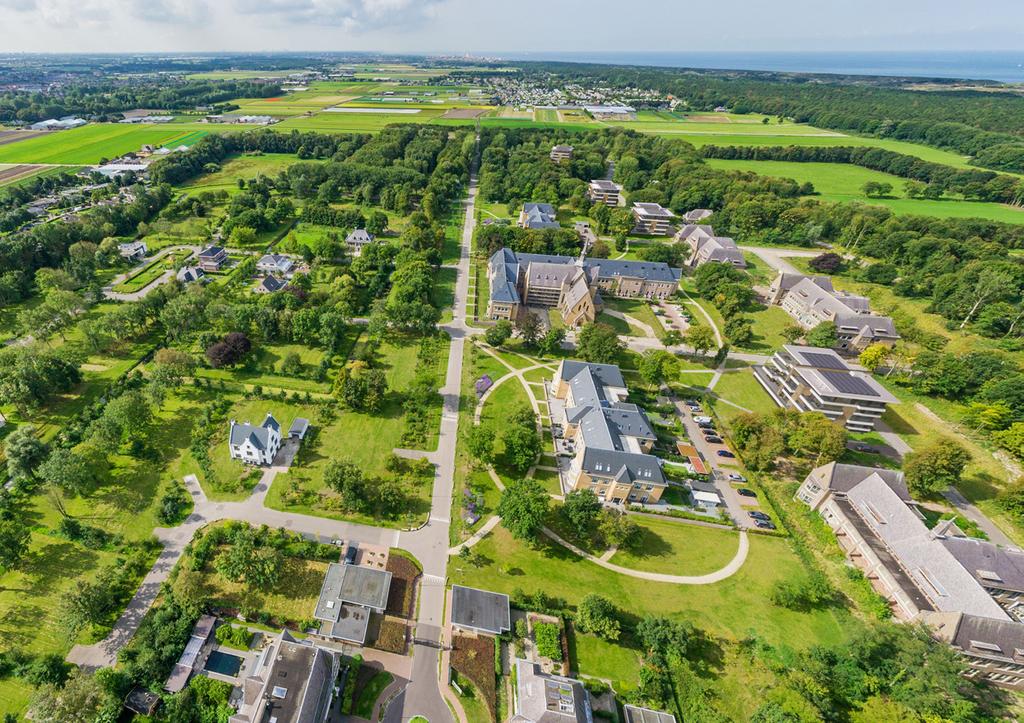 Wonen op Landgoed Sancta Maria KAVELS HERENHUIZEN APPARTEMENTEN Landgoed Sancta Maria is zonder twijfel een van de mooiste locaties van de Duinen Bollenstreek.