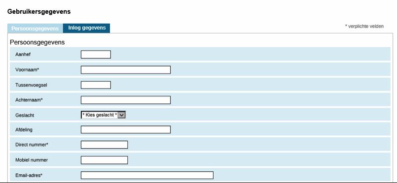 3.4 Extra superuser aanmaken U kunt voor de eigen organisatie nieuwe superuser-accounts aanmaken. Kies vanuit het hoofdmenu Beheer, dan Eigen organisatie en vervolgens Gebruikers.