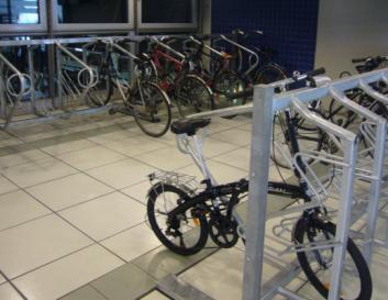 btw en plaatsing) Komt op ongeveer 30-40 euro per fiets Mogelijkheid om meerdere rekken