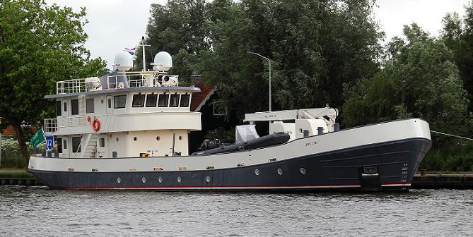 JACOMINA, IMO 6723836 (NB-115), bergingsvaartuig, 1966 opgeleverd door D. & J. Boot Scheepswerf De Vooruitgang, Alphen a/d Rijn (1334) als JACOMINA aan N.V. Bergings- en Transportbedrijf van den Akker, Vlissingen.