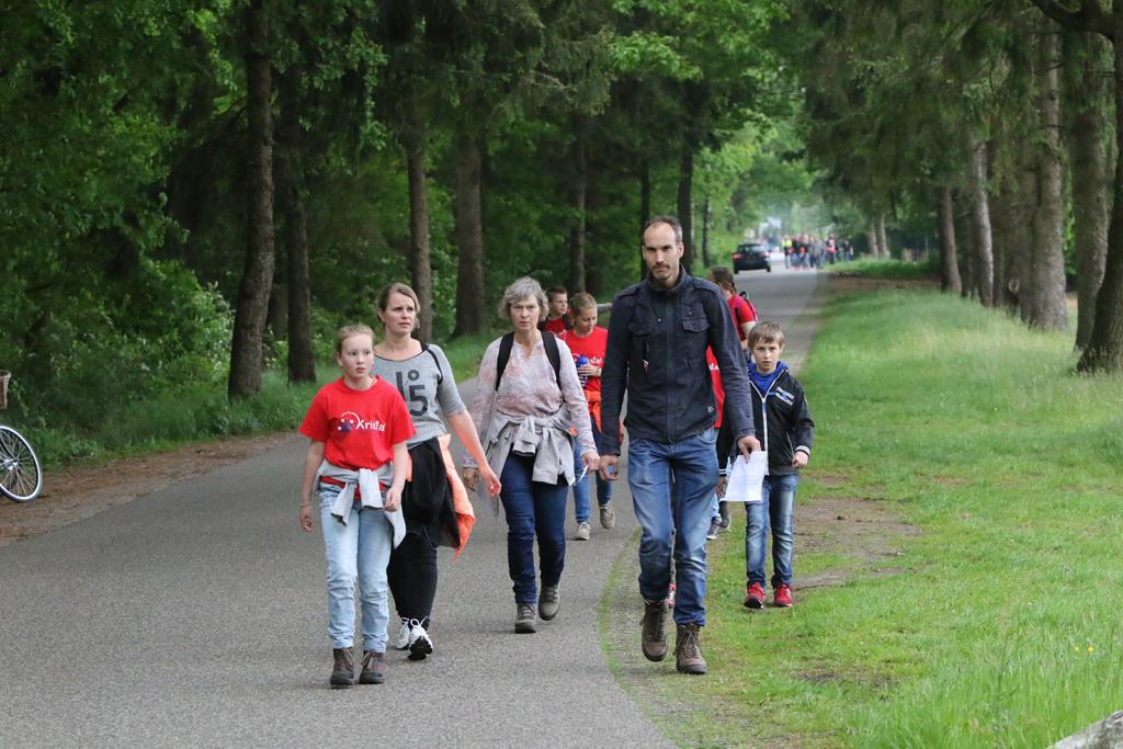 Avond Wandel 4-Daagse Heerde 16 t/m 19 mei 2017 Avond Wandel