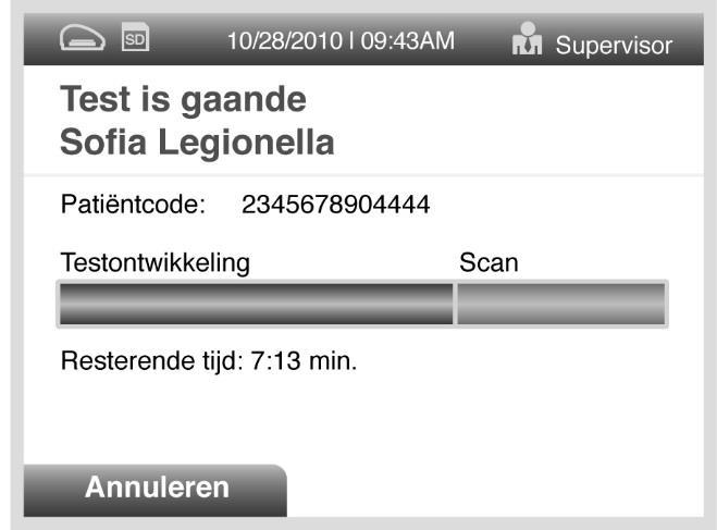 In de modus voor direct uitlezen worden de testresultaten na ongeveer 1 minuut op het scherm weergegeven. Zie het gedeelte Interpretatie van de resultaten.