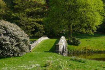 Daarom worden parken en plantsoenen onderhouden.