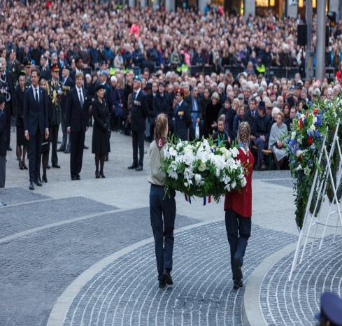 Het komende seizoen willen we afstand gaan doen van onze oude legertent die eigenlijk al jaren niet meer gebruikt wordt.