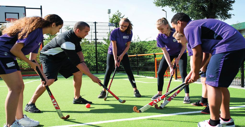 Goed onderwijs binnen en buiten de school Wij doen er alles aan om uw kind zo goed mogelijk onderwijs te geven. Goed onderwijs bestaat uit goede lessen door goede docenten.