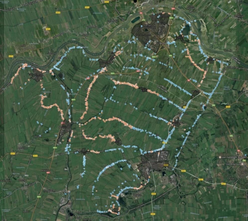 Overzicht aansluitingen in het buitengebied (rood is Ziggo, blauw is KPN) Op de bedrijventerreinen in Vijfheerenlanden is deels glasvezel beschikbaar voor bedrijven onder zakelijke voorwaarden
