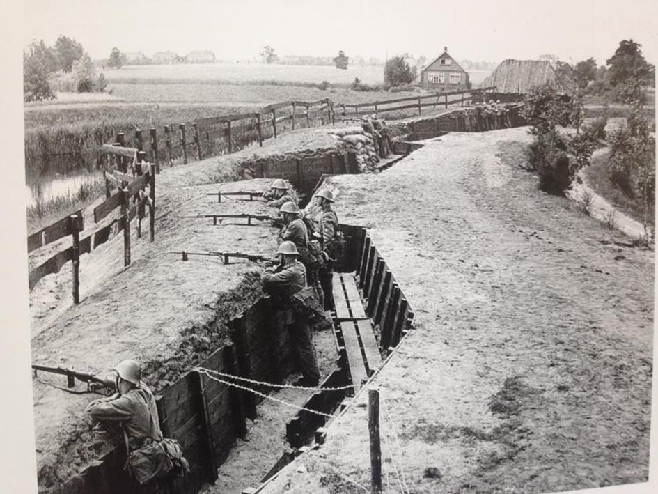 Geschiedenis herschreven: De Kruiponder foto versus een kazemat in Bourtange. Door Michiel Teunisse 27 april 2017 Soms moet de geschiedenis herschreven worden.