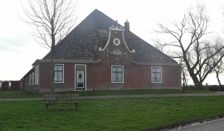 8 gemeente van omliggende gebieden, omdat in Opmeer de historische structuren nog goed herkenbaar zijn.