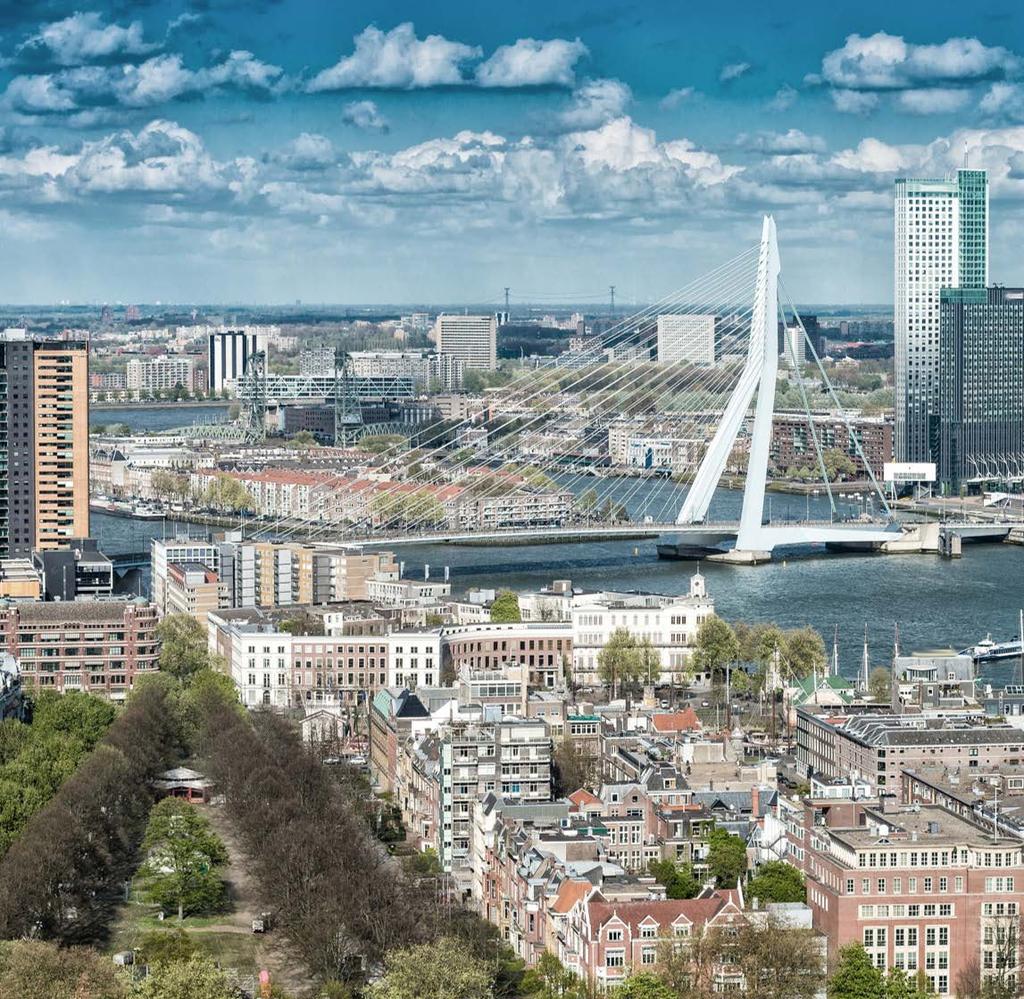 Visie 2030 Rotterdam Sportsupport werkt al sinds 2003 aan een stad waarin iedereen sportief en sociaal mee kan doen. We ontwikkelen onze dienstverlening en programma s continu door.